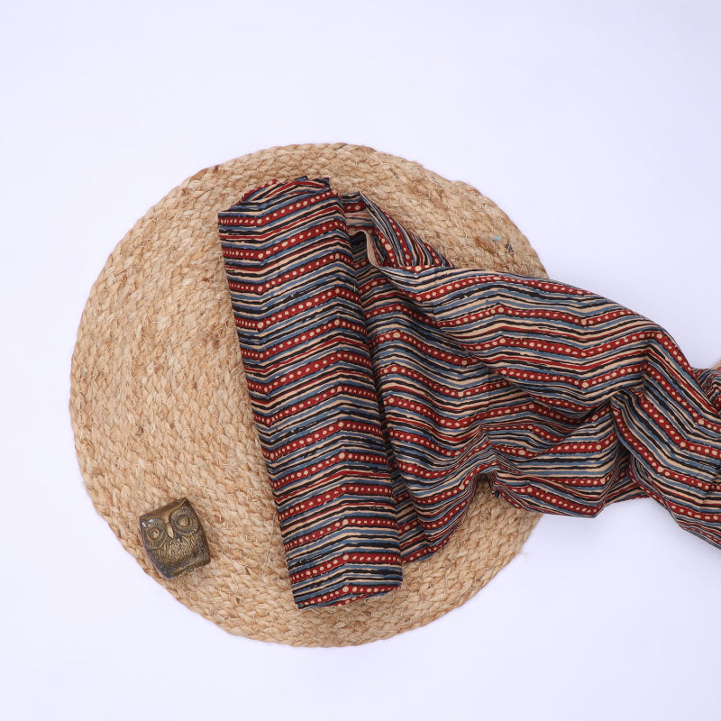 Multicolor Cotton Fabric With Printed Patterns