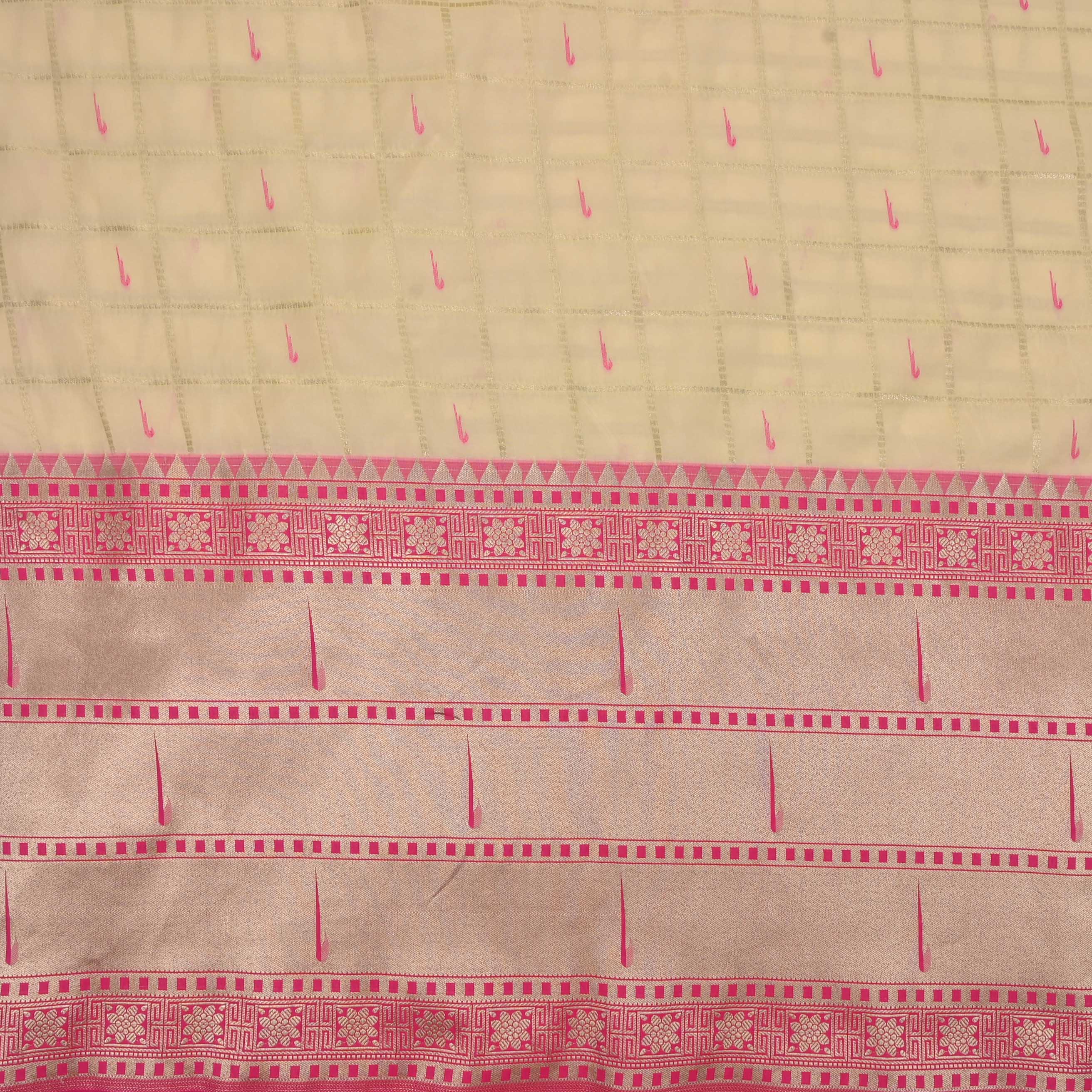 Mocassin Yellow Checks Paithani Fabric