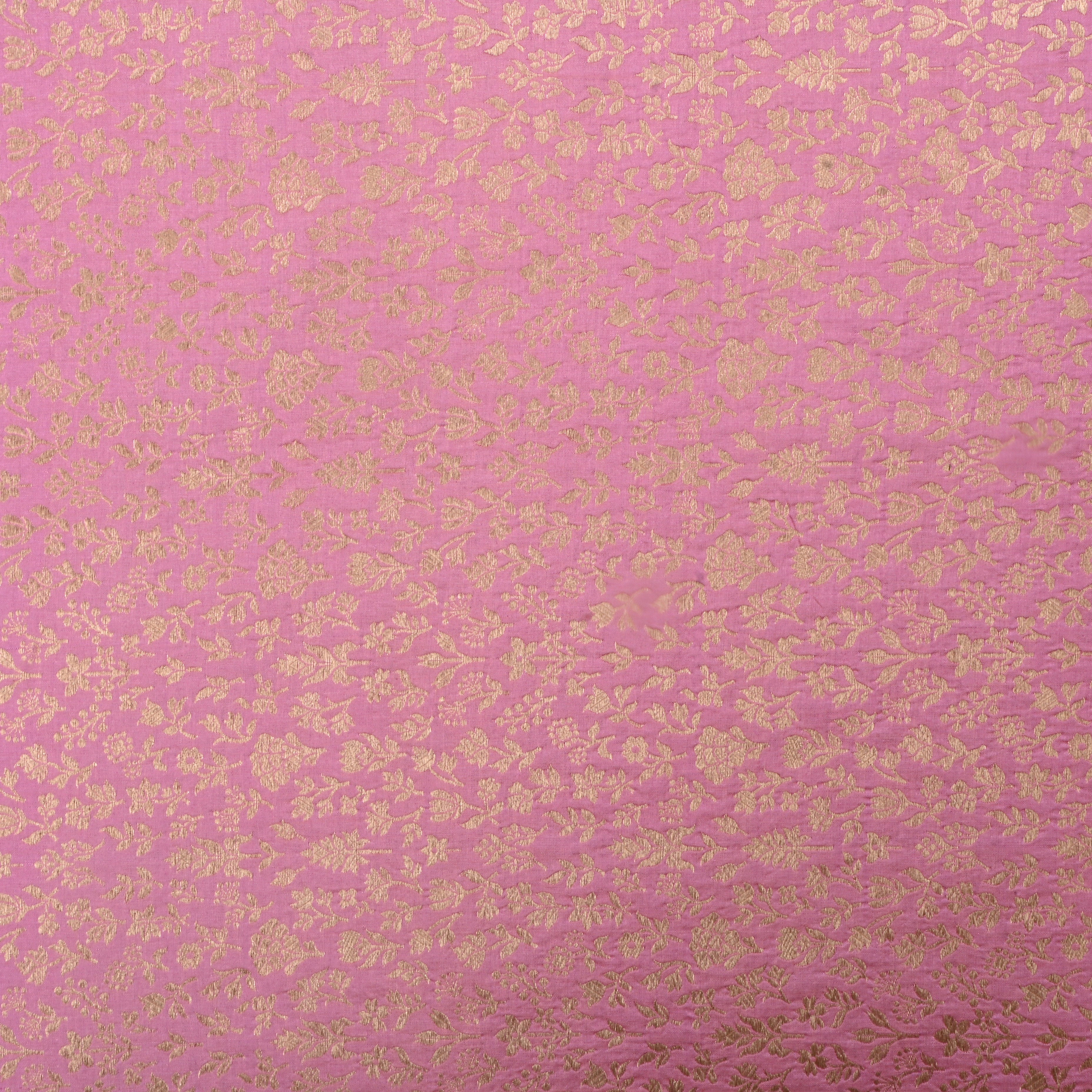Dull Pink Jamawar Silk Fabric With Leaf Design