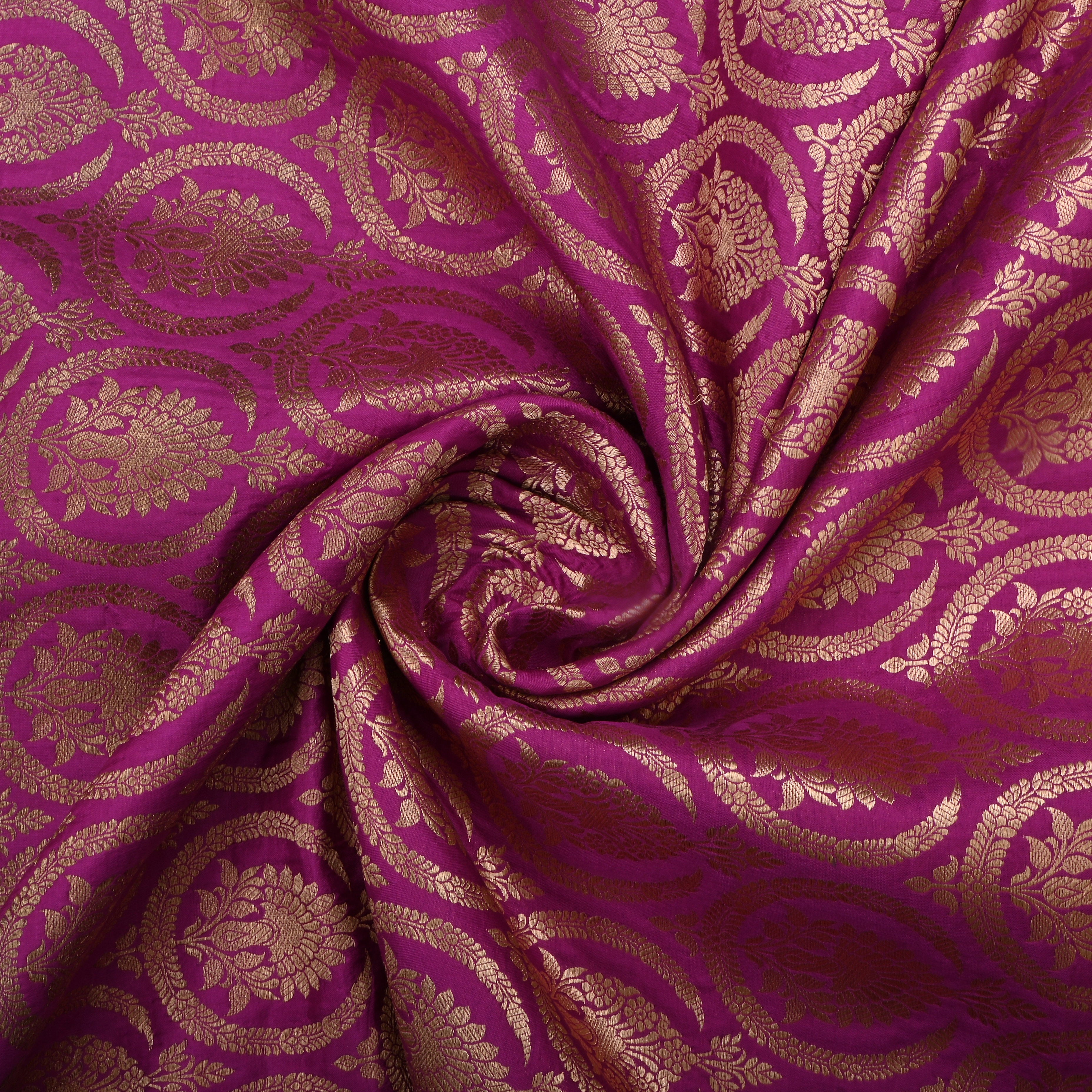 Royal Heath Jamawar Silk Fabric With Geometrical Figures