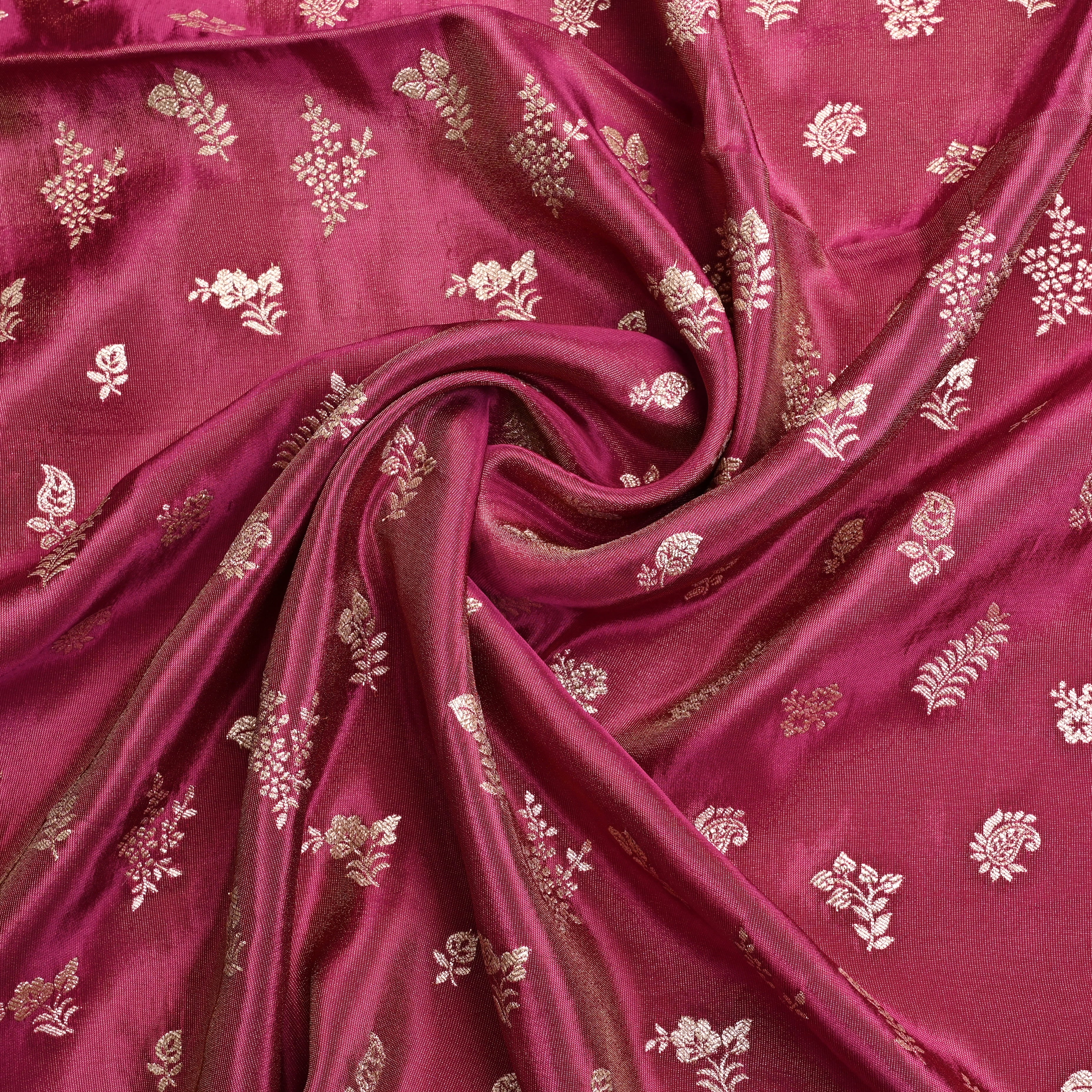 Thulian Pink Jamawar Tissue Fabric With Designer Border