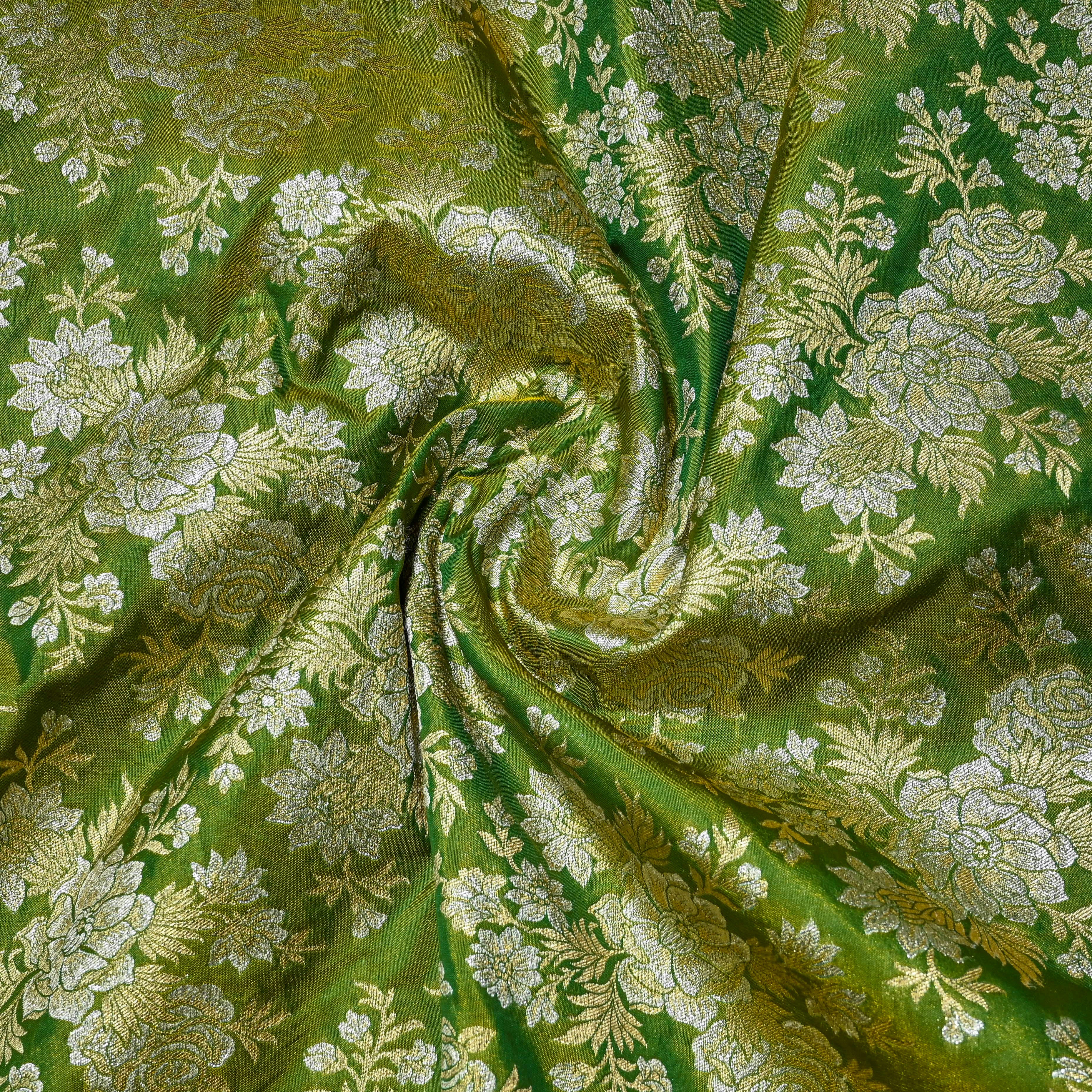 Kelly Green Jamawar Silk Fabric With Floral Jaal