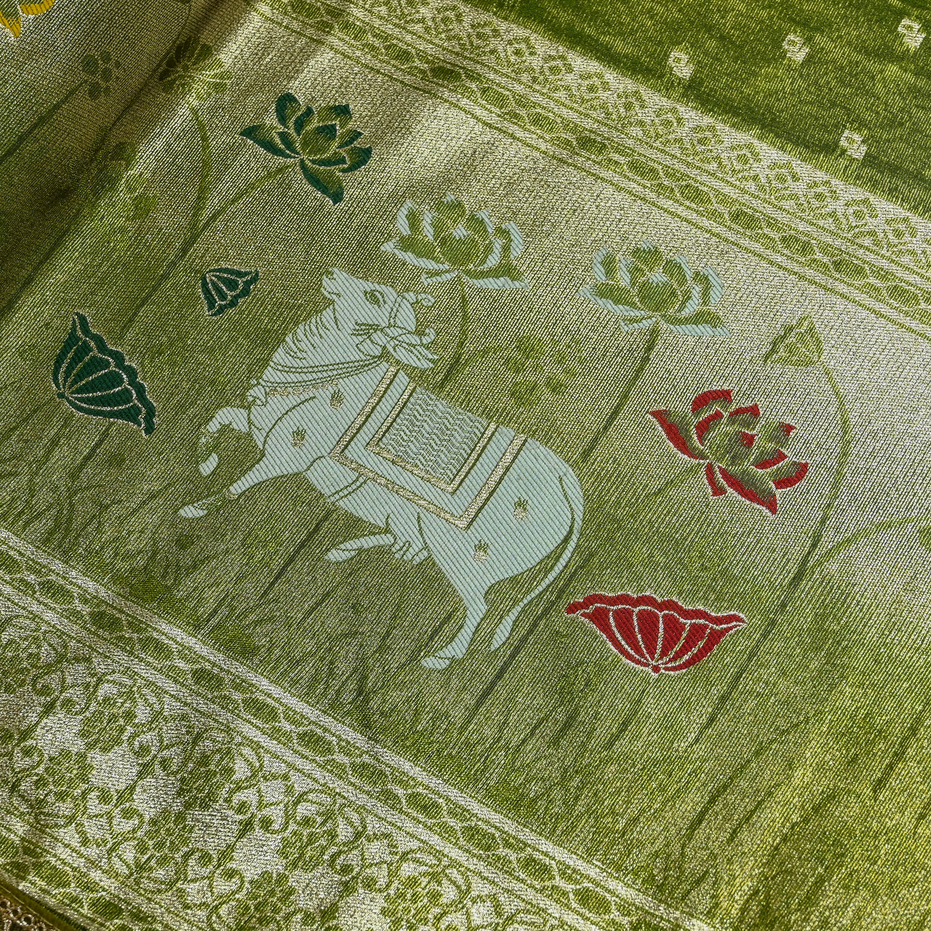 Mehandi Green Dola Silk With Pichwai Border