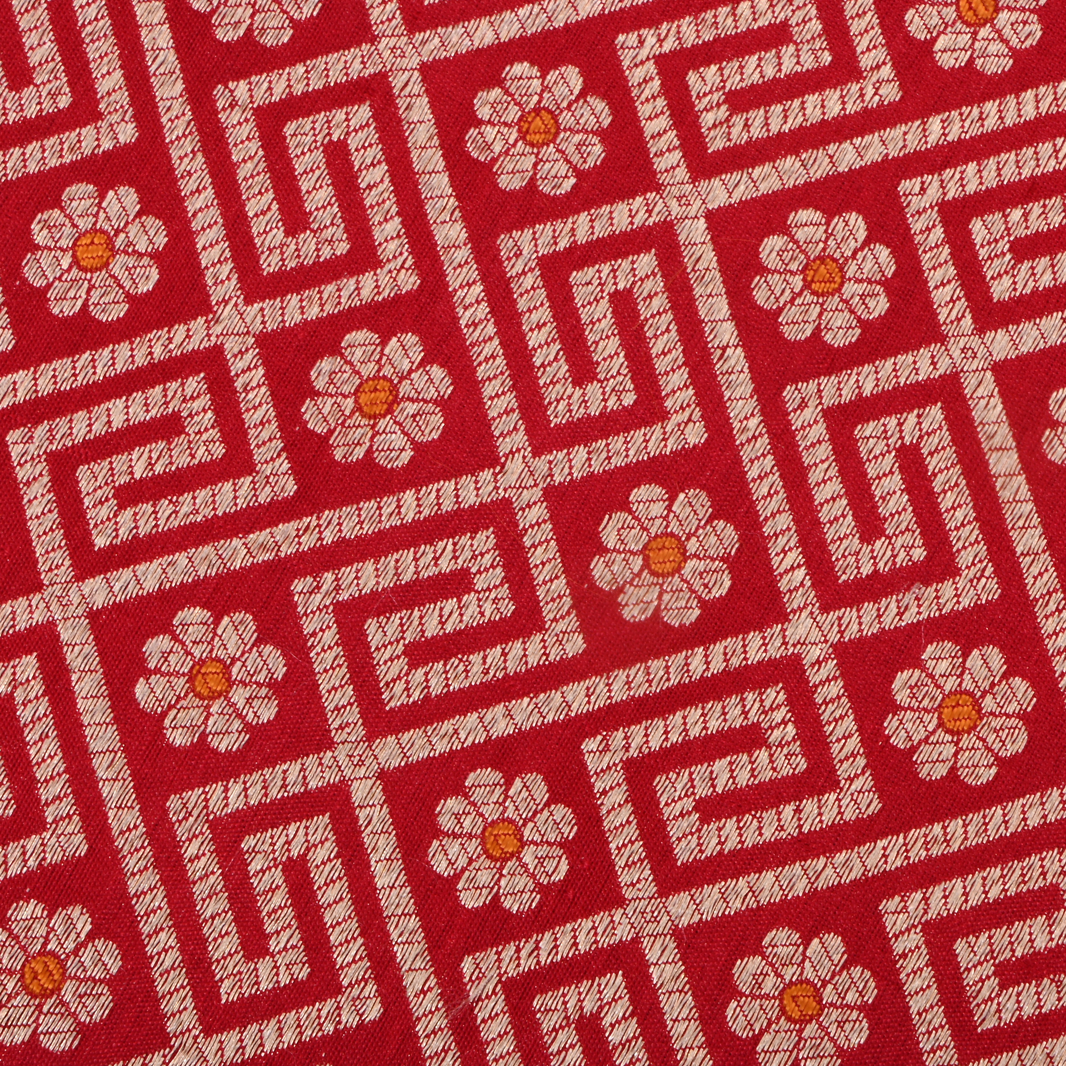 Maroon Jamawar Silk Fabric With Woven Patterns