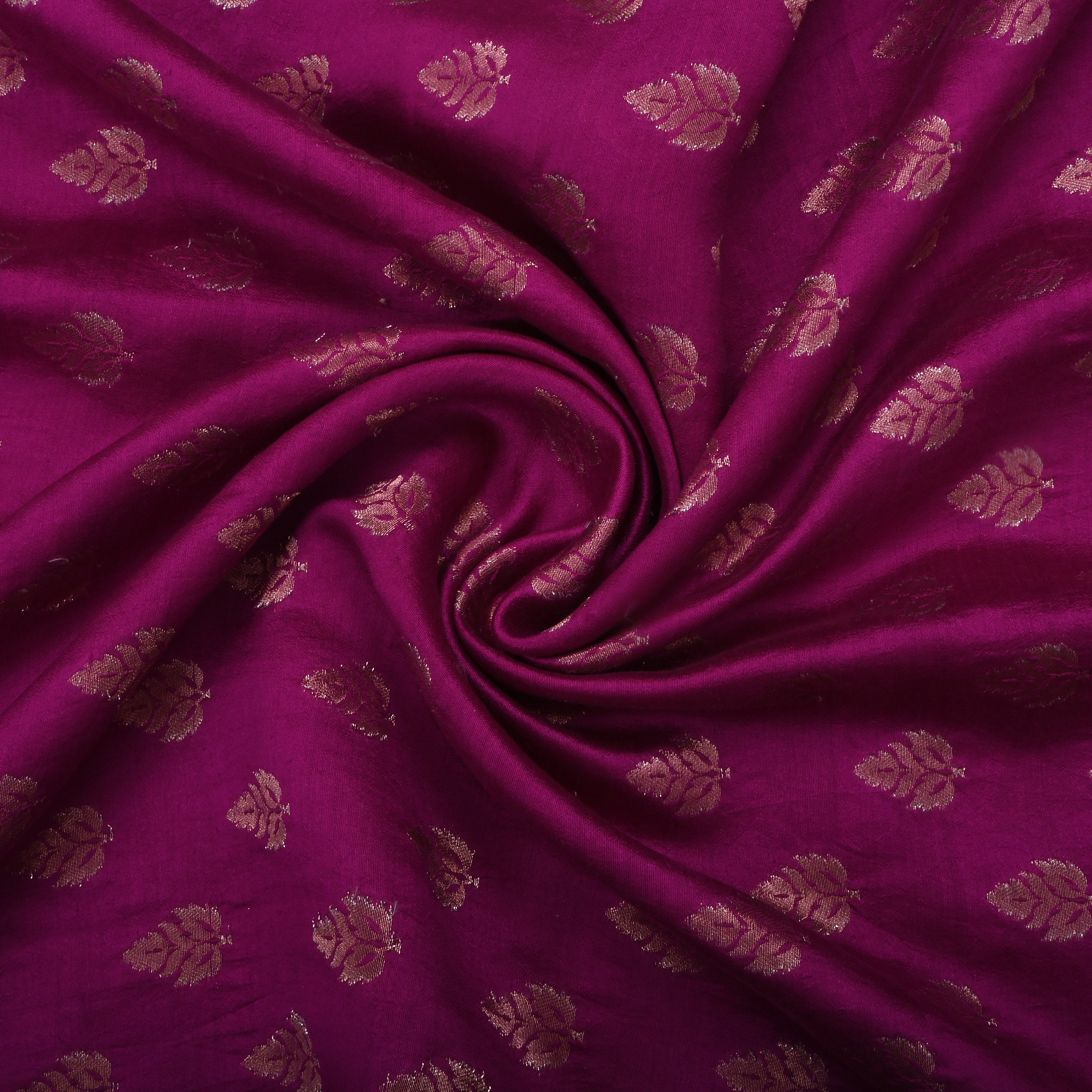 Mulberry Magenta Red Jamawar Silk Fabric With Butti'S