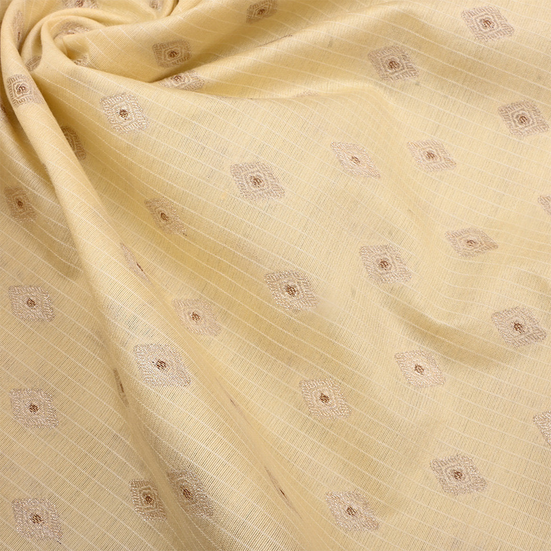 Hampton Yellowish Orange Jamawar Silk Fabric With Butti'S