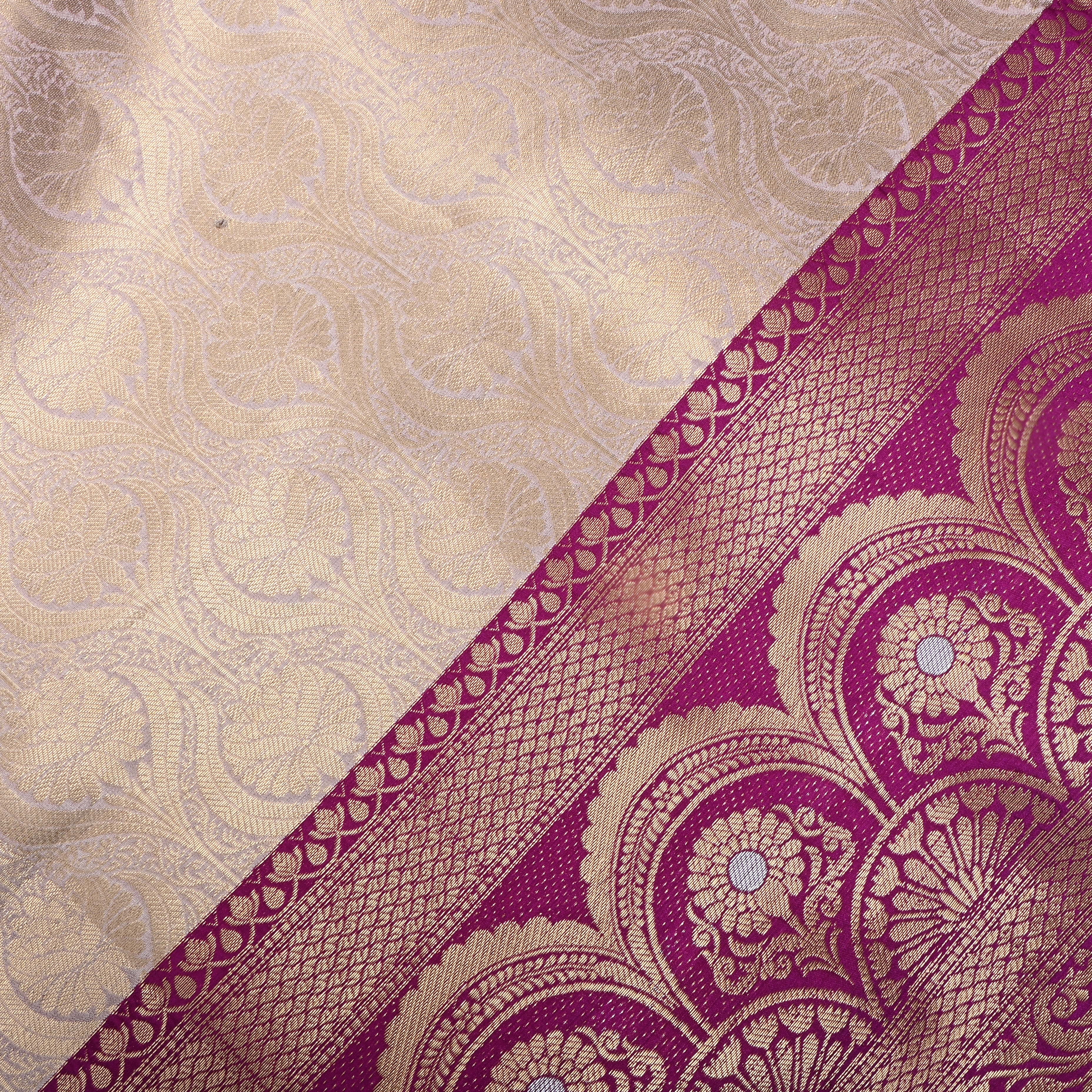 Coconut White Zari Weave Jamawar Silk Fabric