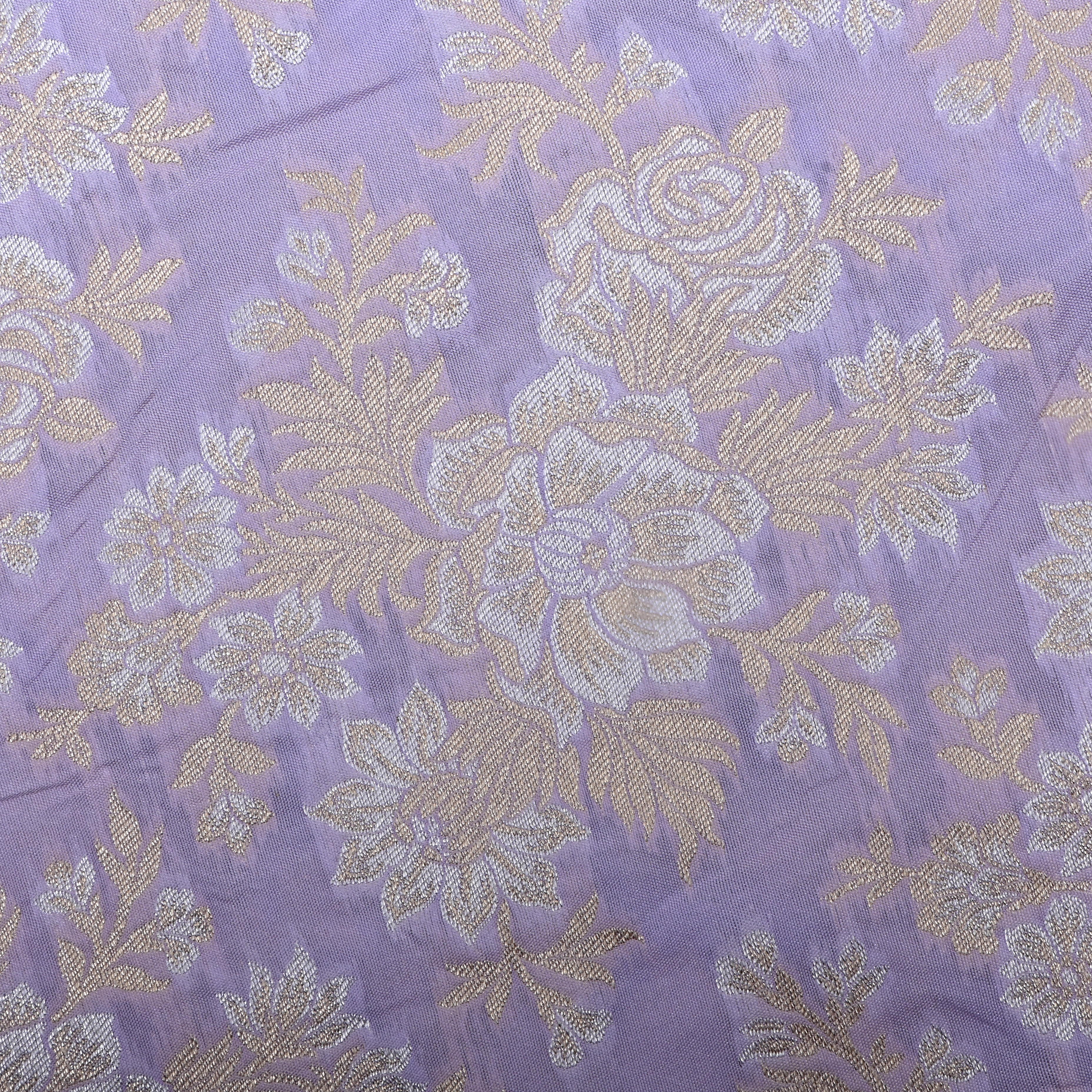 Soft Lilac Floral Zari Woven Jamawar Silk Fabric